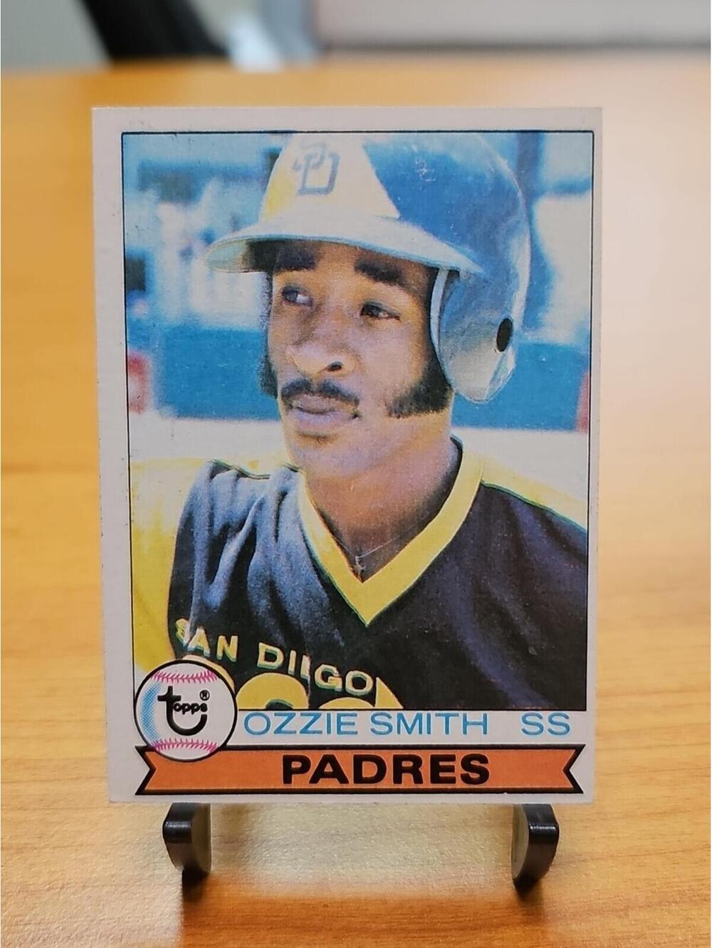 1979 Topps #116 Ozzie Smith San Diego Padres Rookie Baseball Card NM ocst